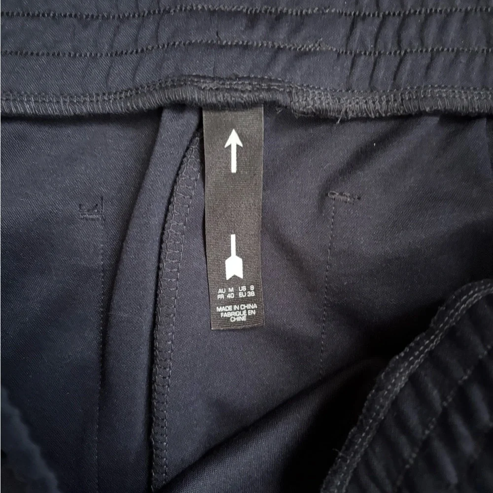 The Upside Sherman Pants Navy Cropped Women’s Size US 8 - Picture 11 of 11